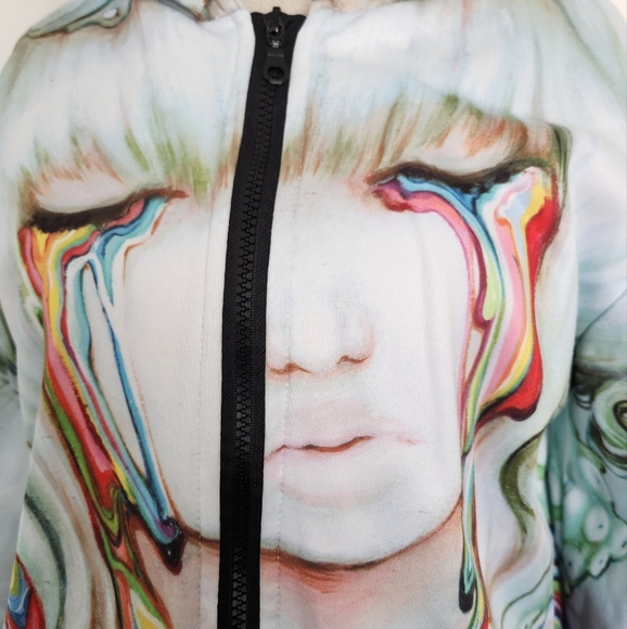 Camilla d'Errico Graphic Sweatshirt - Picture 7 of 16